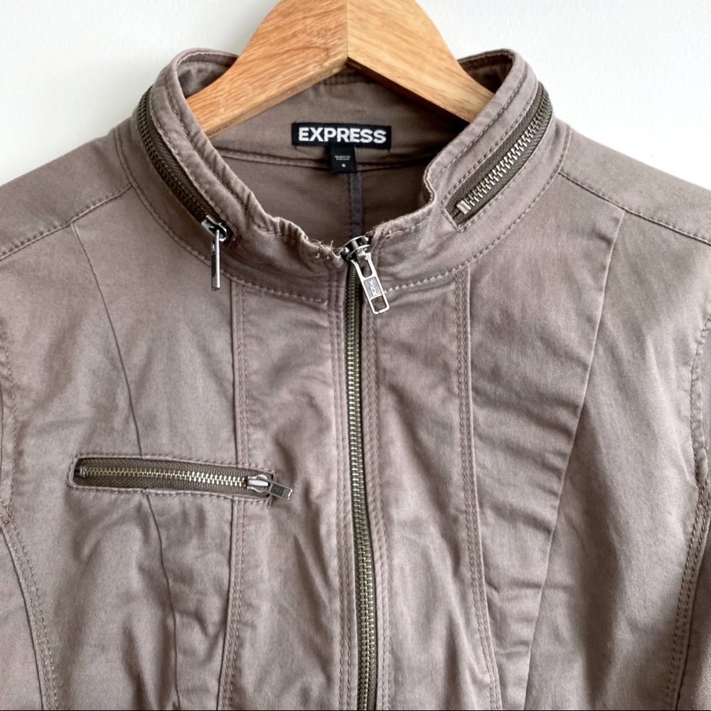 SOLD Express Jacket - Picture 2 of 4